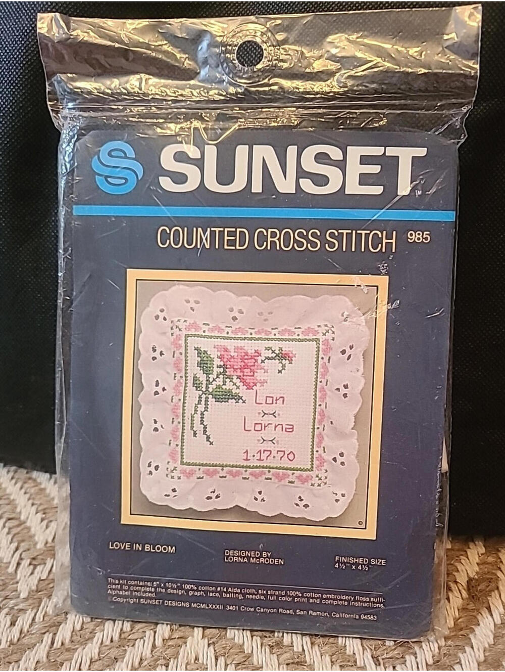 Vintage Sunset Love In Bloom Counted Cross Stitch - New 4 1/2" x 4 1/2" NIP